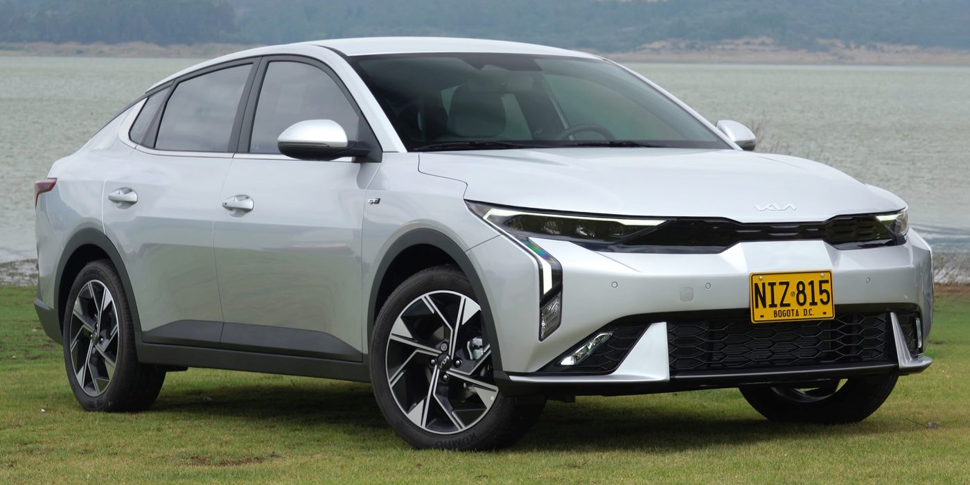 Kia K3 sedán